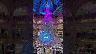 Illumination des Galeries Lafayette [upl. by Norford]