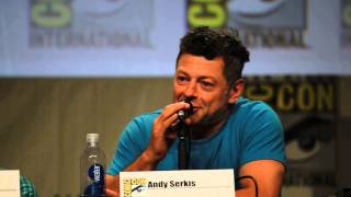 Andy Serkis does Smeagol voice  The Hobbit Panel ComicCon 2014 [upl. by Arnuad797]