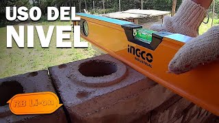 Vlog 05  CÓMO USAR EL NIVEL LINEA O PLOMADA Construcción con ladrillos ecológicos BTC [upl. by Shue]