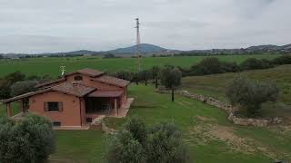 Villa con vista panoramica in collina vicino Pescia Fiorentina [upl. by Livingston663]