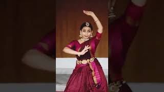 Manichitratazhu shobana dance [upl. by Darin]