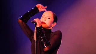 Sade • live Brasil Your Love Is King [upl. by Airlia137]