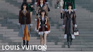 Womens Cruise 2018 Show  LOUIS VUITTON [upl. by Gannes236]