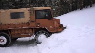 Pinzgauer 718  10000 feet with chains [upl. by Retrop858]