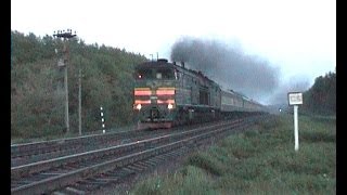 Тепловоз 2ТЭ10М с пассажирским поездом  2TE10M with a passenger train [upl. by Einaj338]