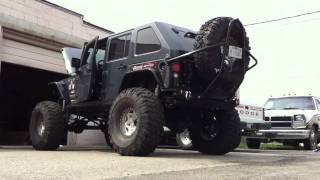 Raw video of quotCAINquot the 426 HEMI Jeep JK [upl. by Lama535]