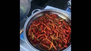 PIMIENTO ROJO ASADO MARÍA LA DE LOS LLANOS  en la FERIA DE LA ARBOLEDA esta mañana [upl. by Far]