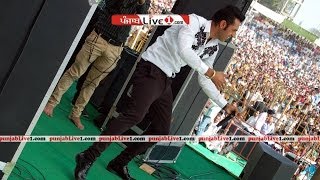 Gippy Grewal Live at Lohara part 1 by PunjabLive1com [upl. by Shannan]