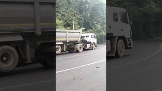 Bharathbenz 5528 18 wheeler tipper trailer running on highway barathbenz benz dumptruck shorts [upl. by Skolnik946]