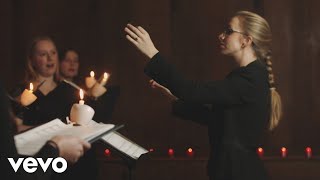 Anna Lapwood The Chapel Choir of Pembroke College Cambridge  Away in a Manger [upl. by Gayelord]