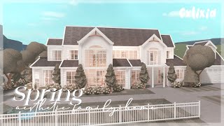 Bloxburg Large Realistic Spring Family Home Exterior  Roblox Speedbuild [upl. by Hollenbeck]