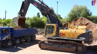 VOLVO EC700B HR LOADS  belädt MAN F2000  Winnenden 2013 [upl. by Ayel]