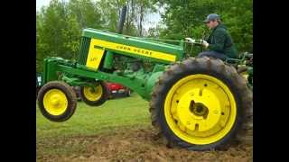 John Deere 620 pulling stoneboat with big concrete block 2 [upl. by Viscardi]