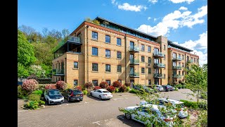 For Sale  2 Bedroom Apartment Glen Island Taplow  Chewton Rose Ascot [upl. by Selinski613]