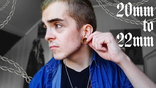 Stretching my ears to 22mm 78  ear stretching taping method [upl. by Nairda66]