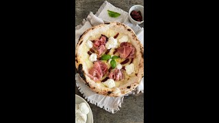 PIZZA CON BURRATA PROSCIUTTO E POMODORINI SECCHI Shorts [upl. by Enomsed510]