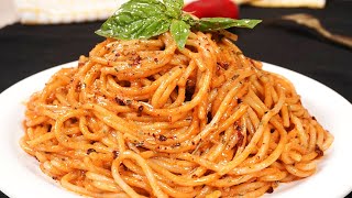 Classic Tomato Spaghetti  Spaghetti Pasta In Tomato Sauce  Easy Pasta Recipe [upl. by Brett]