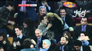 A kiss from Shakira to Pique [upl. by Romie]