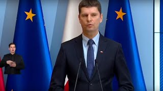 Koronawirus w Polsce Znamy terminy matur Minister edukacji o dalszych ograniczenia dla szkół [upl. by Rod]