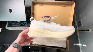 Asics gelnimbus 26 unboxing Running shoes [upl. by Feigin]