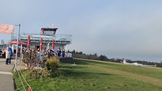 Fliegerschule Wasserkuppe Flugschule auf der Wasserkuppe 950 m ü NHN Höhe der höchste Berg der Rhön [upl. by Alvan]