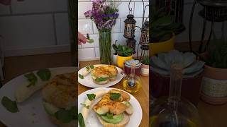 ☘️Avocado🥑in cheese croissant livemusic song persianlove trending delicousart brunchfood [upl. by Tome]