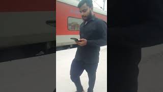 trein ka kaon Sa dibba hai comment karke batao [upl. by Ssenav734]