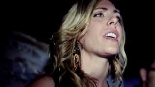 AMANDA RHEAUME  KEEP A FIRE IN THE RAIN LIVE [upl. by Eerok]