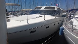 VEDETTE FIART 42 GENIUS  table hydraulique by Languedoc Yachts [upl. by Hayimas]