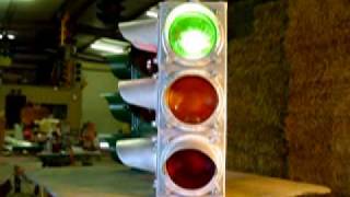 WS Darley amp Co C811 Three Bulb 4Way Traffic Signal [upl. by Weeks]