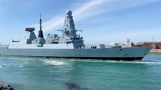 HMS Duncan returns to Portsmouth after postrefit trialswork up [upl. by Hilda]