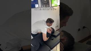 Sblocco dorsale osteopatico 🧑🏻‍⚕️ osteopata osteopatia thrust asmr [upl. by Lanford497]