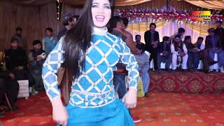 Yaar ve terian aa tasveeran mehak malik dance [upl. by Aldo]