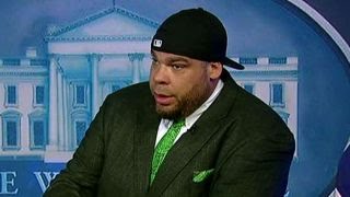 Tyrus demonstrates how to handle White House press briefing [upl. by Josselyn589]