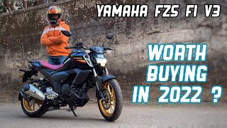 Yamaha FZSFI V3 Deluxe Review  Worth Buying [upl. by Cottrell939]