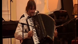 Bojan Jovanovic  Muzika iz filma Sabirni centar  Cveta tresnja u planini Kragujevac 2013 [upl. by Gorga]