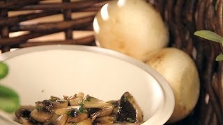 Champignons putzen Einfach kochen [upl. by Aileek]