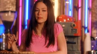 Lana Gets Jealous of Chloe amp Clarks Relationship  Smallville  S1 E19 [upl. by Tray]