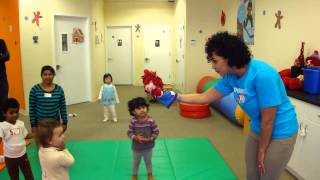 Gymboree Class Gymbo Dance 19Dec2012 [upl. by Assyral]