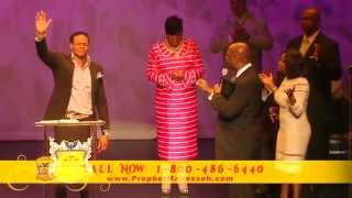 Manasseh Jordans Father begins to Prophecy over him Bishop Jordan [upl. by Sanoy425]