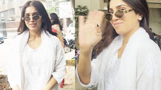 Bhakshak Actress Bhumi Pednekar Snapped At Kromakay Salon Juhu [upl. by Eadahs626]