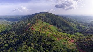 Guinée le plus grand projet minier du monde [upl. by Holsworth287]