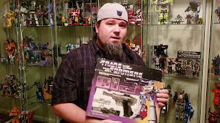 Transformers Megatron G1 Video Review [upl. by Buchalter]