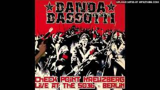 Banda Bassotti  Figli della Stessa Rabbia  Vivo a Berlino 2009 [upl. by Nautna398]