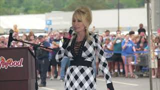 RAW VIDEO Dolly Parton donates 2 MILLION to Hurricane Helene recovery efforts [upl. by Eusebio]