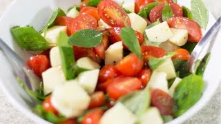 Como fazer Salada caprese  Receita rápida e fácil [upl. by Nuawed821]