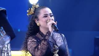 Kharisma Cinta Rio Febrian amp Wizzy [upl. by Logan]