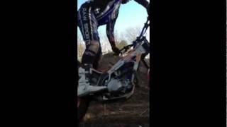 Testing exhaust Montesa 4RT TRIALS PARK Jan 2012 [upl. by Laira]