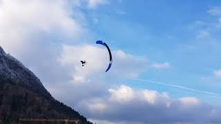 RCParaglider Oxy 50 Pilot TOM Trike XL Opale Paramodels [upl. by Berkshire]