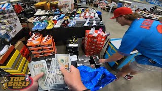 SPENDING 20K AT SNEAKERCON GOT STUCK IN CHICAGO TRIED TO BUY ALL HIS PAIRS WON 99cent AUCTION [upl. by Lexy]